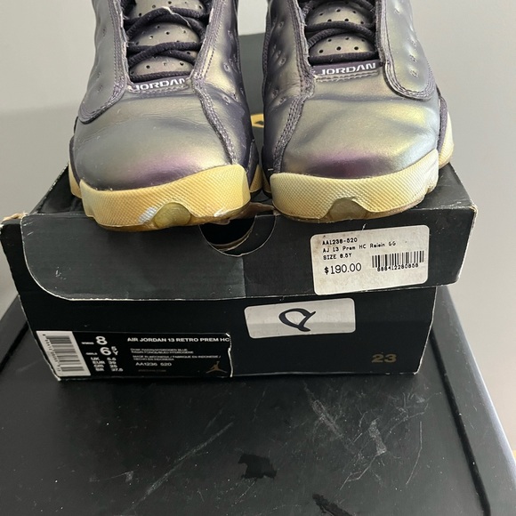 Air Jordan 13 Retro Sneakers - Picture 4 of 6